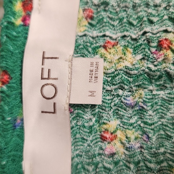 Ann taylor loft top - Picture 5 of 5